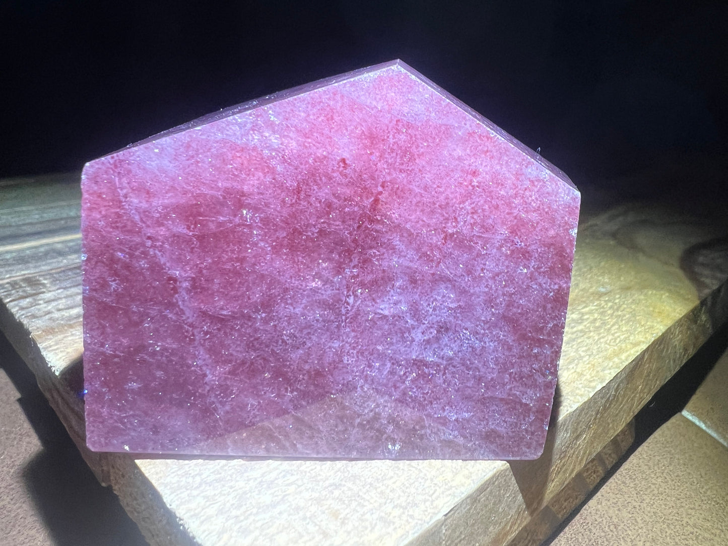 Strawberry Quartz Freeform (2.5x2x2in)