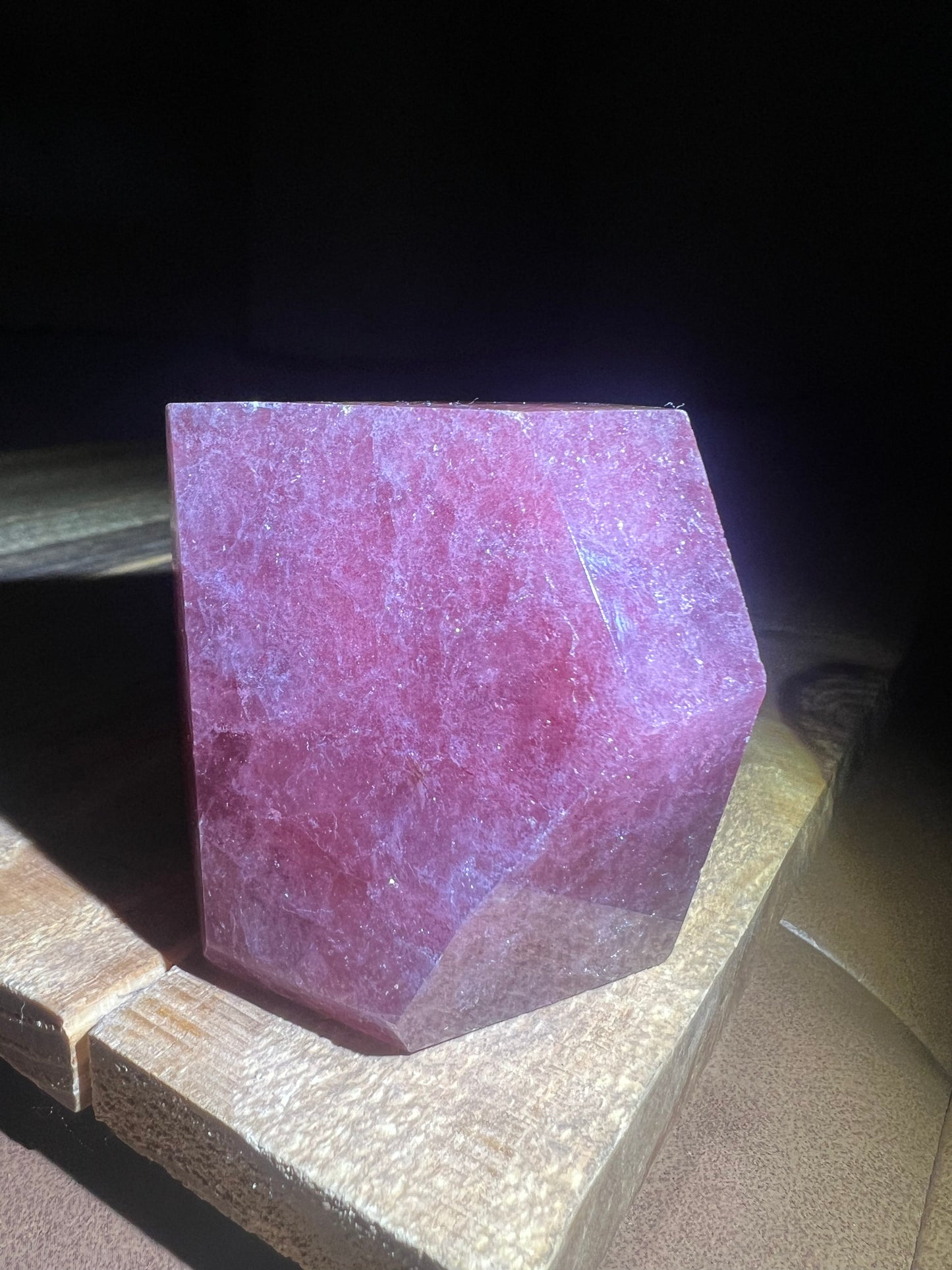 Strawberry Quartz Freeform (2.5x2x2in)